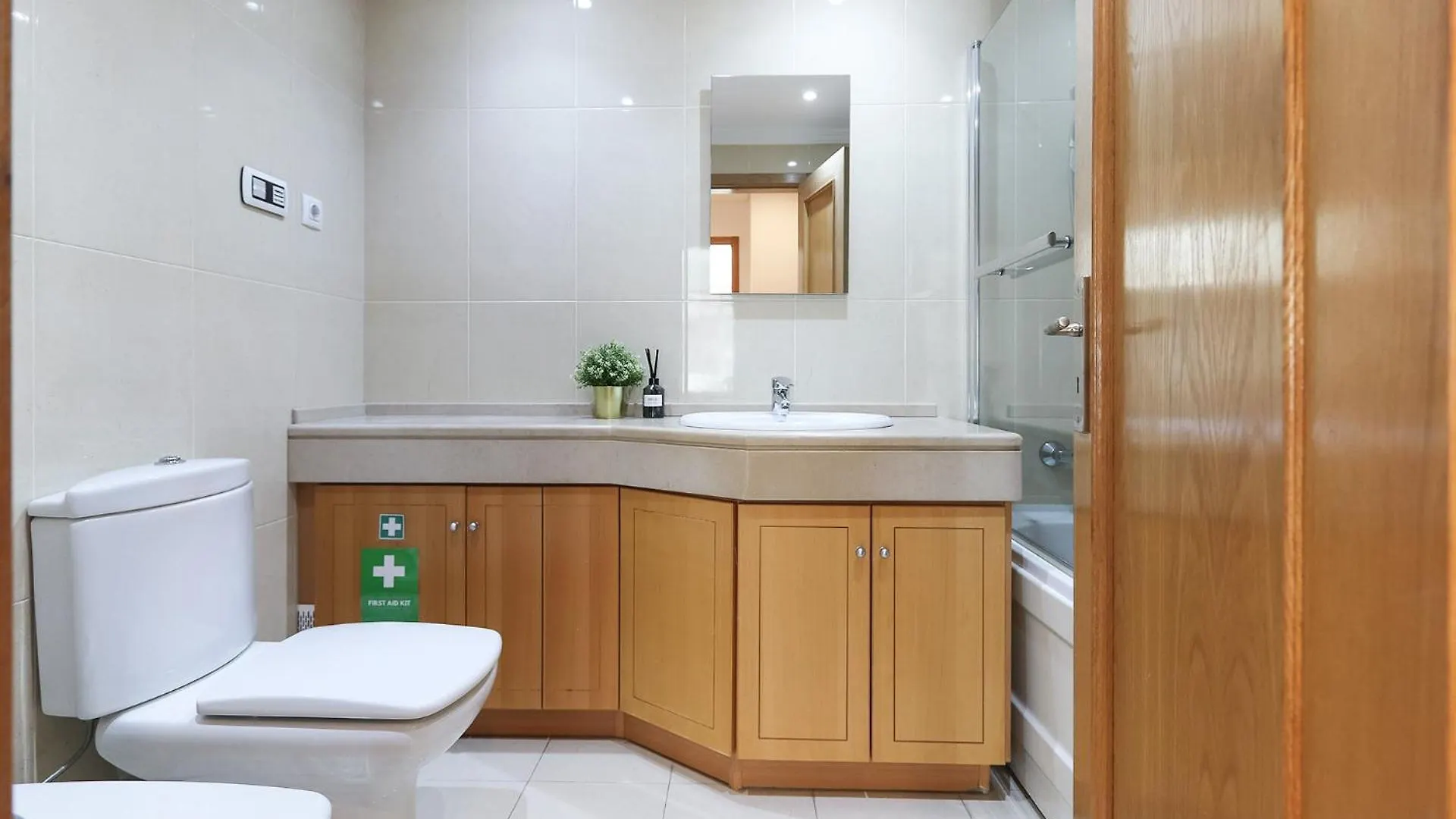 Laranjeiras Design By Homing Apartment Lisbon Portugal